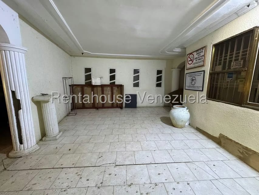 Comercial (Local Comercial) en Venta en Via Santa Rita, Zulia - 23