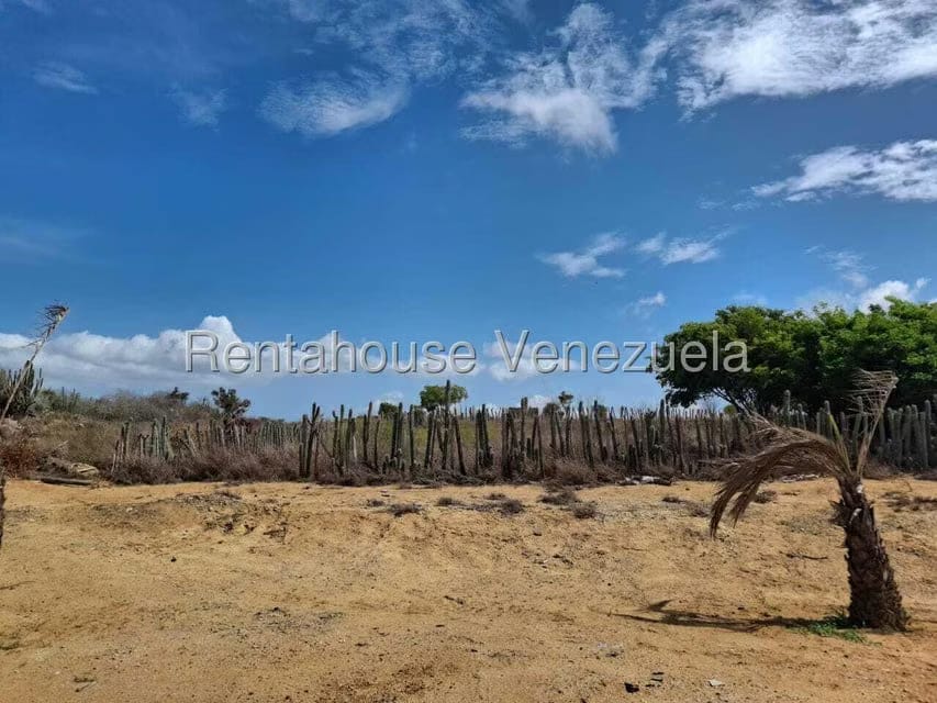Terreno (Residencial) en Venta en El Yaque, Nueva Esparta - 2