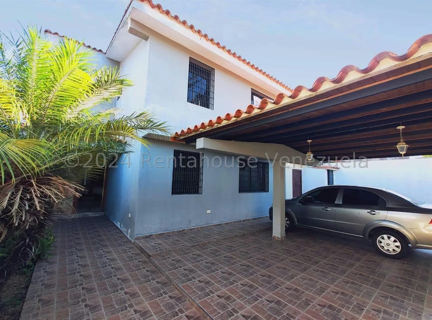 Casa (Duplex) en Venta en Barici, Lara