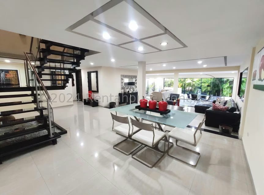 Casa (Duplex) en Venta en Barici, Lara - 2