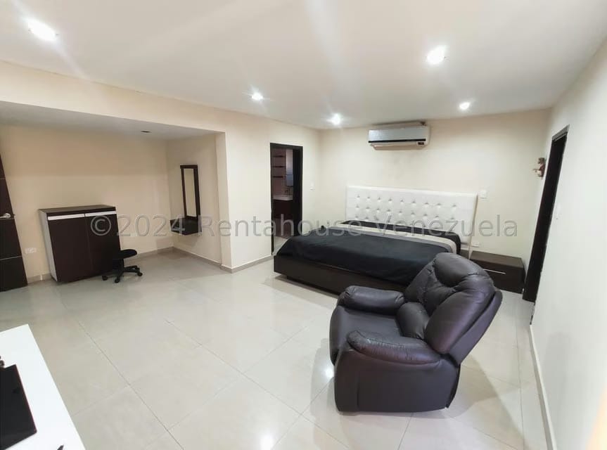 Casa (Duplex) en Venta en Barici, Lara - 16
