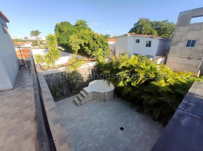 Casa (Duplex) en Venta en Barici, Lara - 26