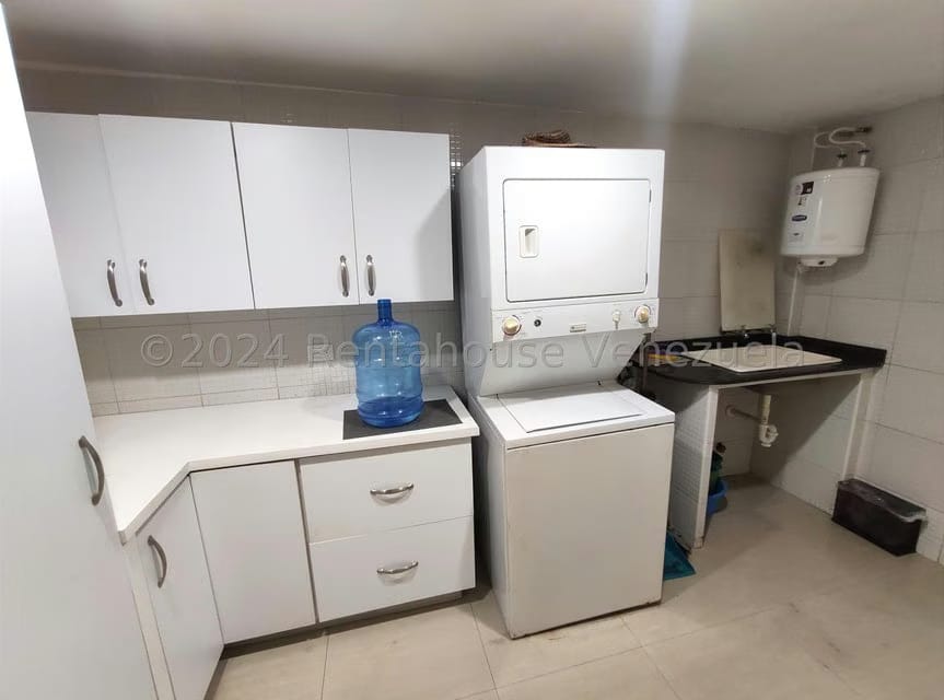 Casa (Duplex) en Venta en Barici, Lara - 32