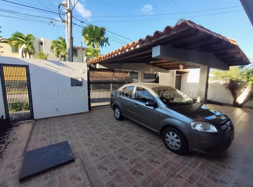 Casa (Duplex) en Venta en Barici, Lara - 33