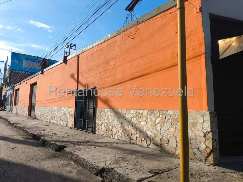 Comercial (Galpon - Deposito) en Venta en Centro, Carabobo - 13