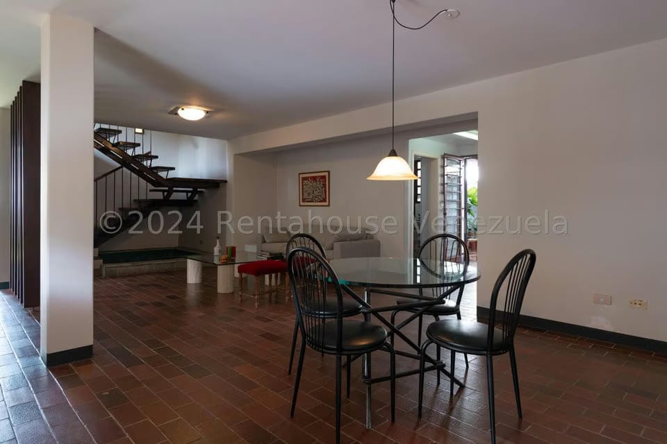 Casa (Multipes Niveles) en Venta en Macaracuay, Distrito Metropolitano - 8