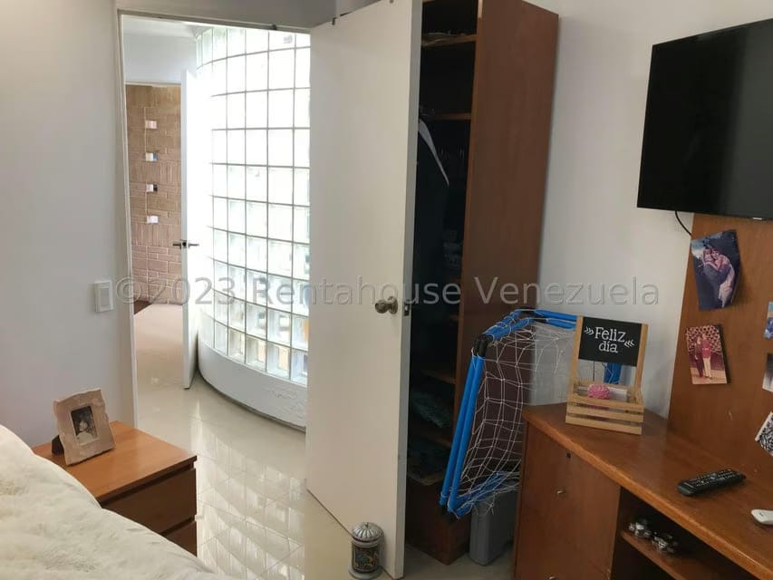 Apartamento (Penthouse) en Venta en Los Naranjos del Cafetal, Distrito Metropolitano - 39