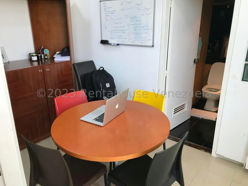 Apartamento (Penthouse) en Venta en Los Naranjos del Cafetal, Distrito Metropolitano - 41