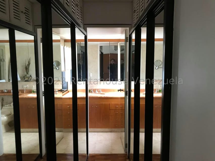 Apartamento (Penthouse) en Venta en Los Naranjos del Cafetal, Distrito Metropolitano - 52