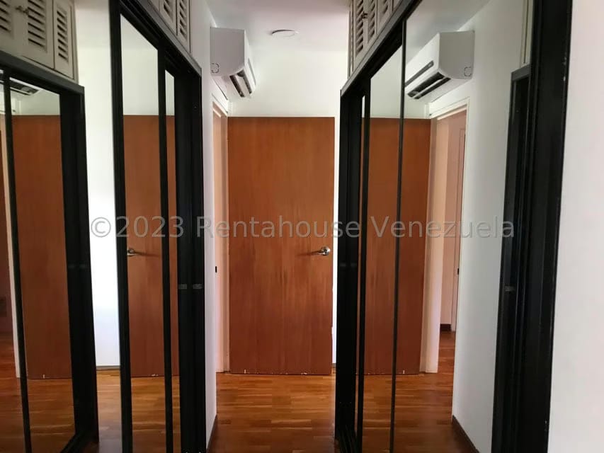 Apartamento (Penthouse) en Venta en Los Naranjos del Cafetal, Distrito Metropolitano - 57
