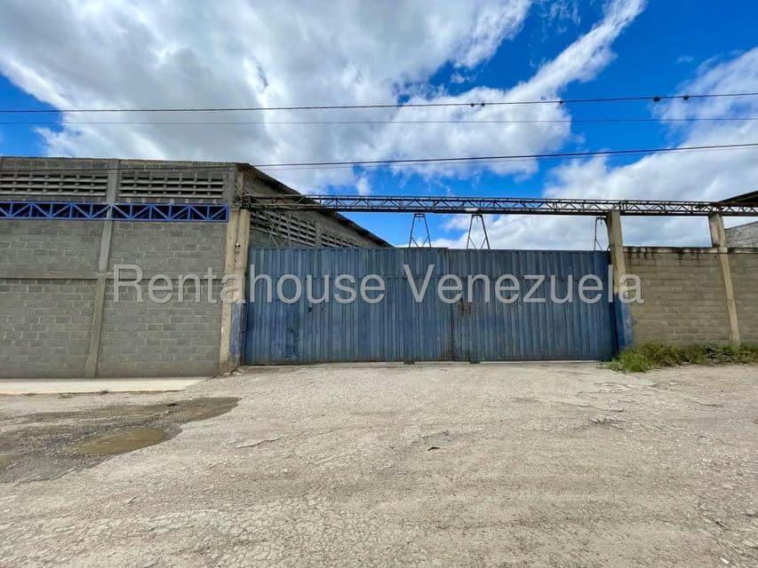 Comercial (Local Comercial) en Venta en Parroquia Juan de Villegas, Lara