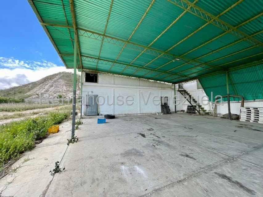Comercial (Local Comercial) en Venta en Parroquia Juan de Villegas, Lara - 19