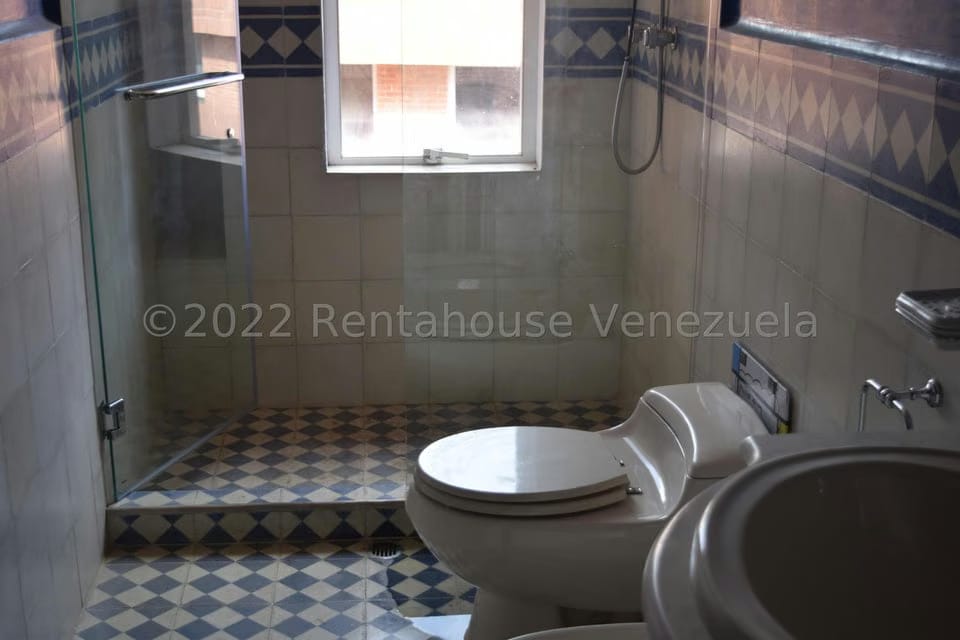 Apartamento (1 Nivel) en Venta en Campo Alegre, Distrito Metropolitano - 21