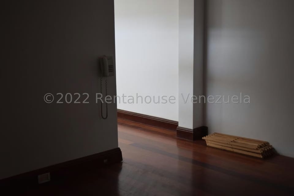 Apartamento (1 Nivel) en Venta en Campo Alegre, Distrito Metropolitano - 22