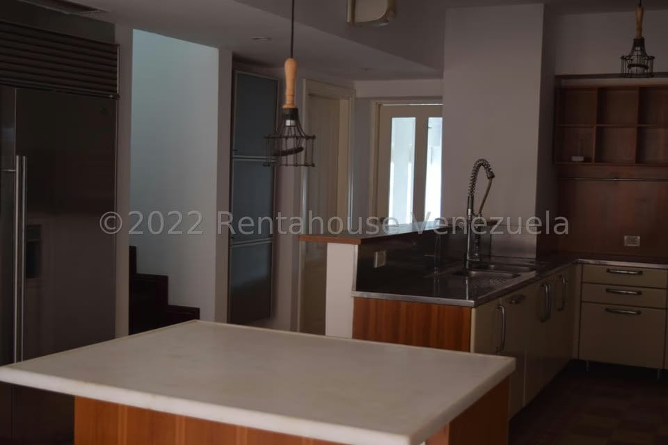 Apartamento (1 Nivel) en Venta en Campo Alegre, Distrito Metropolitano - 5