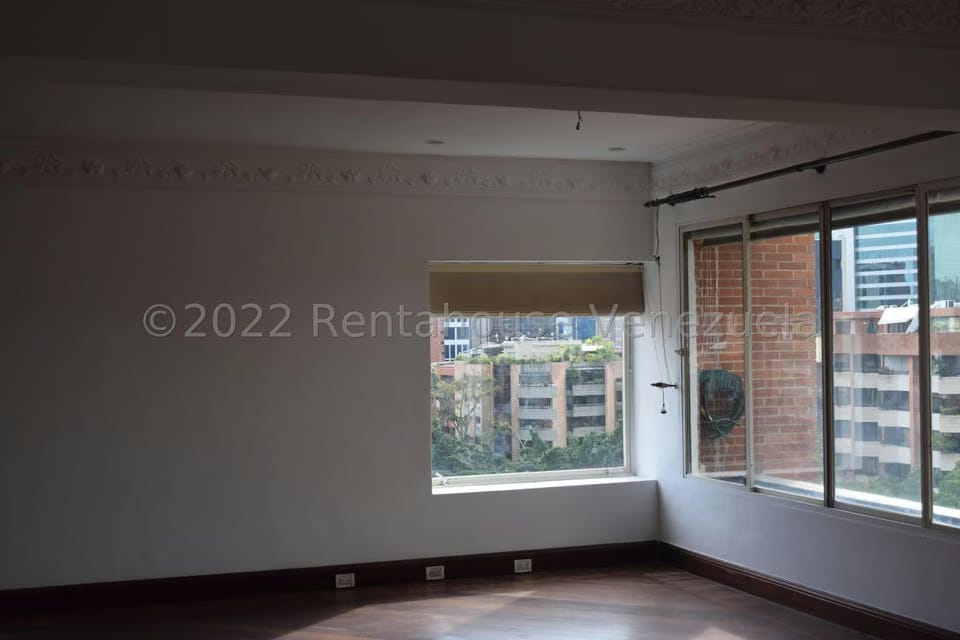 Apartamento (1 Nivel) en Venta en Campo Alegre, Distrito Metropolitano - 8