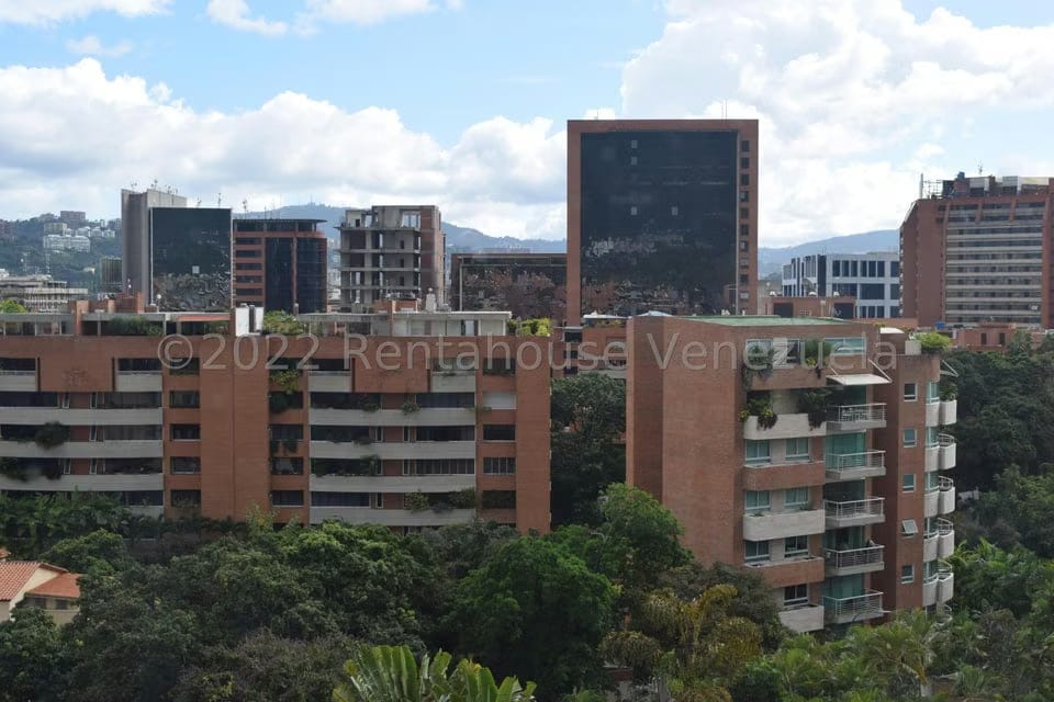 Apartamento (1 Nivel) en Venta en Campo Alegre, Distrito Metropolitano - 10