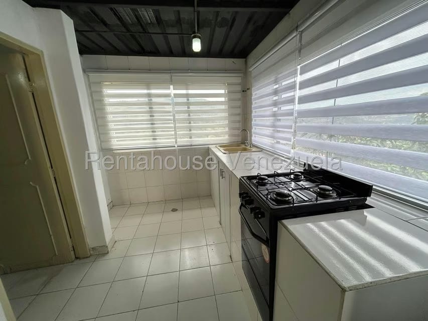 Anexo (1 Nivel) en Alquiler en Los Naranjos del Cafetal, Distrito Metropolitano - 8