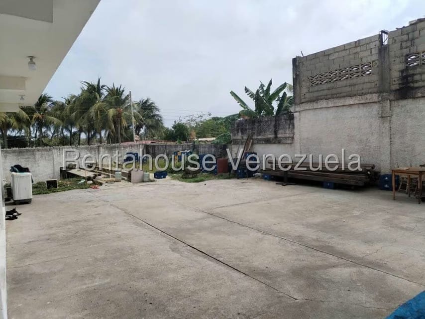 Casa (Multipes Niveles) en Venta en Boca de Aroa, Falcon - 55