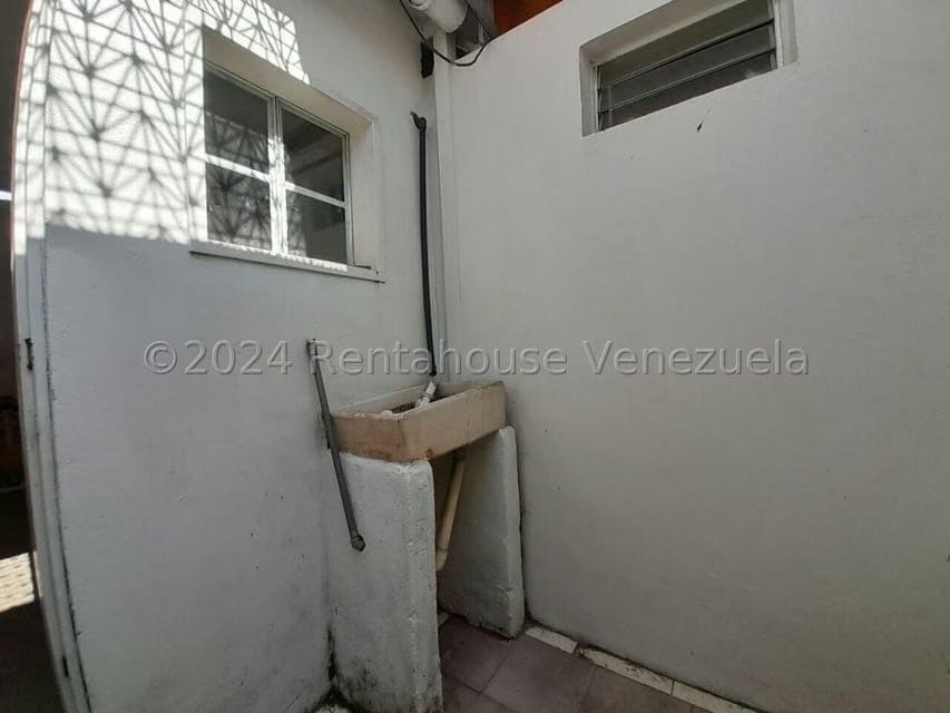Comercial (Local Comercial) en Alquiler en La Piedad Norte, Lara - 18