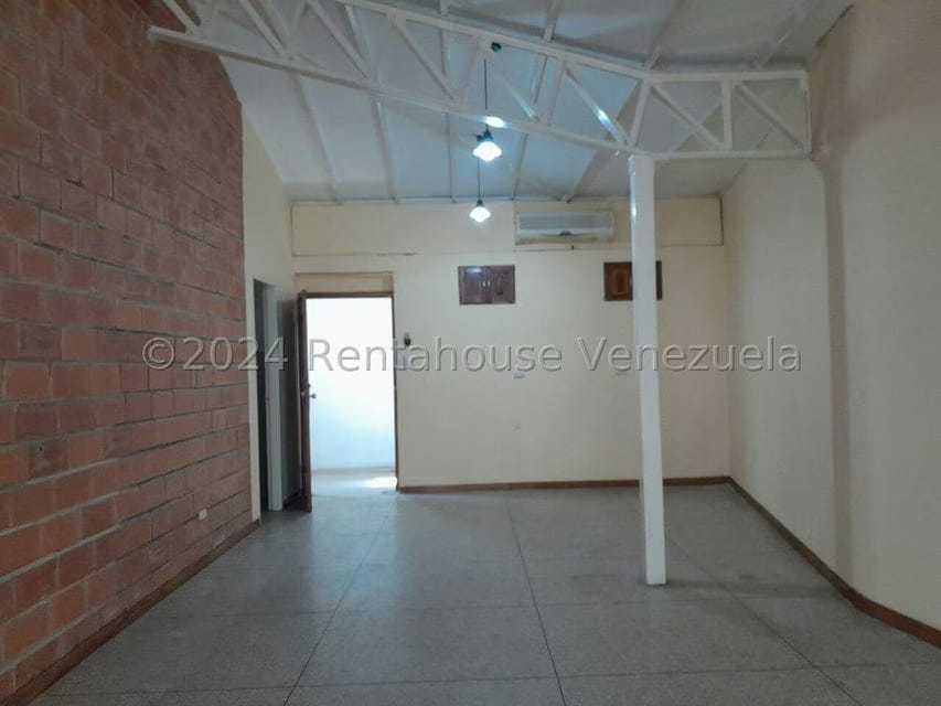 Comercial (Local Comercial) en Alquiler en La Piedad Norte, Lara - 7