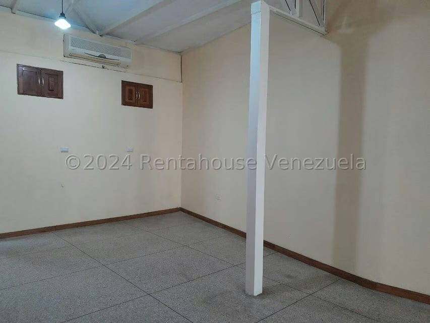 Comercial (Local Comercial) en Alquiler en La Piedad Norte, Lara - 10