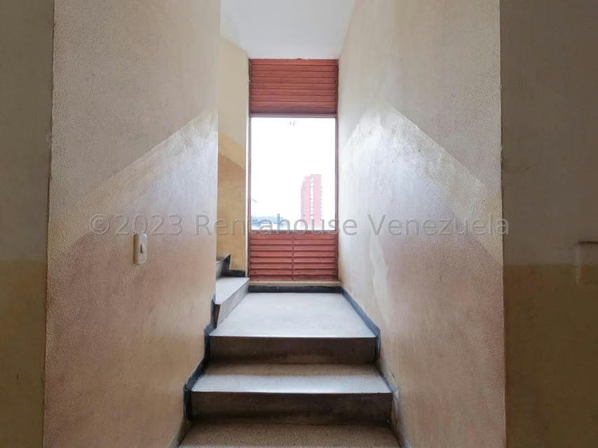 Comercial (Edificio) en Venta en Centro, Lara - 12