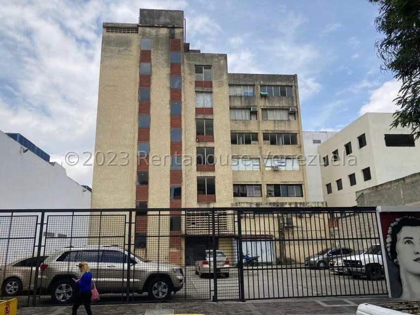 Comercial (Edificio) en Venta en Centro, Lara - 23