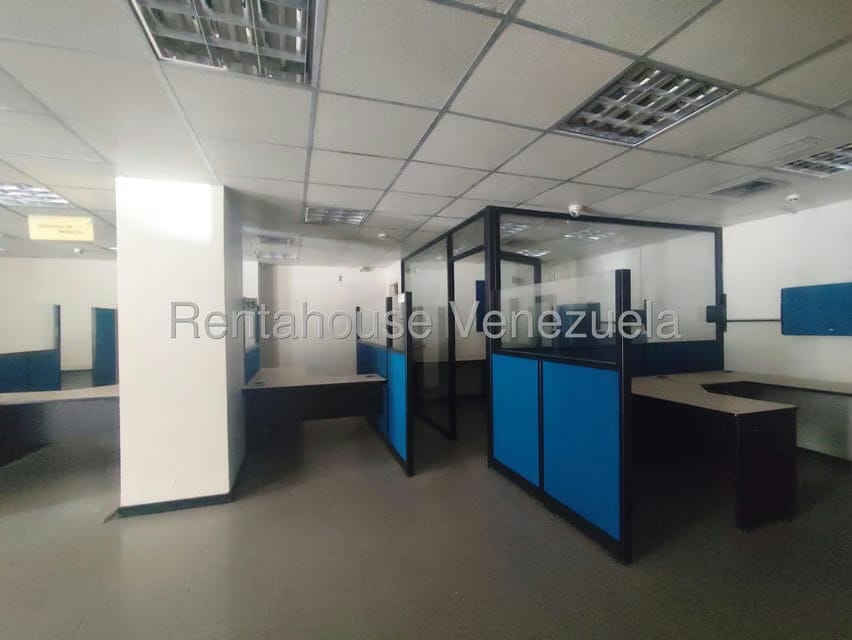 Comercial (Local Comercial) en Venta en Avenida Bella Vista, Zulia - 17