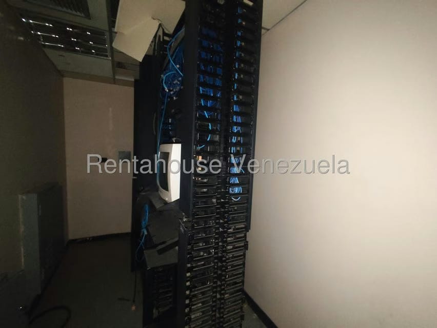 Comercial (Local Comercial) en Venta en Avenida Bella Vista, Zulia - 33