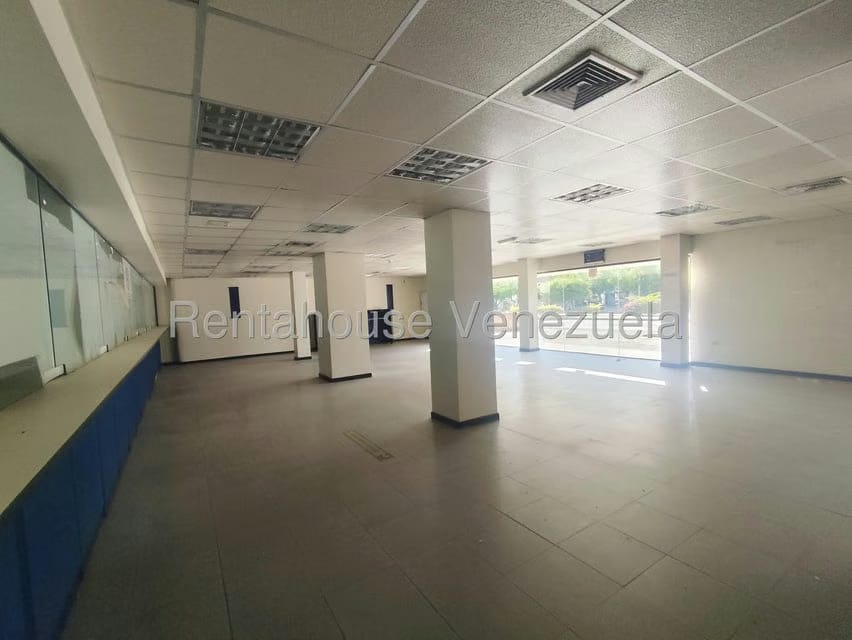 Comercial (Local Comercial) en Venta en Avenida Bella Vista, Zulia - 9