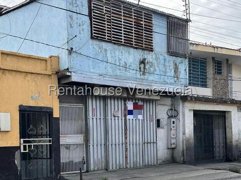Casa (Multipes Niveles) en Venta en Zona Oeste, Lara - 2
