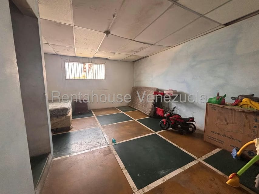 Casa (Multipes Niveles) en Venta en Zona Oeste, Lara - 31