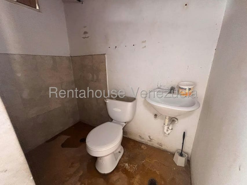 Casa (Multipes Niveles) en Venta en Zona Oeste, Lara - 40