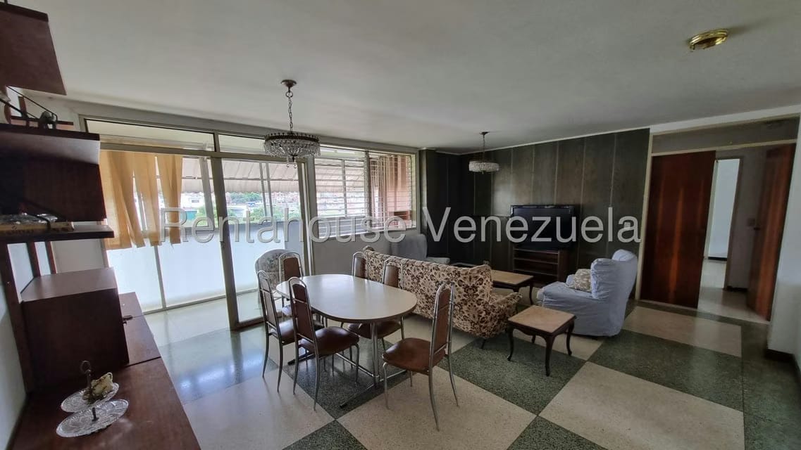 Apartamento (1 Nivel) en Alquiler en El Marques, Distrito Metropolitano - 3