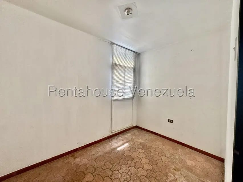 Apartamento (1 Nivel) en Venta en Avenida 19 de Abril, Tachira - 13