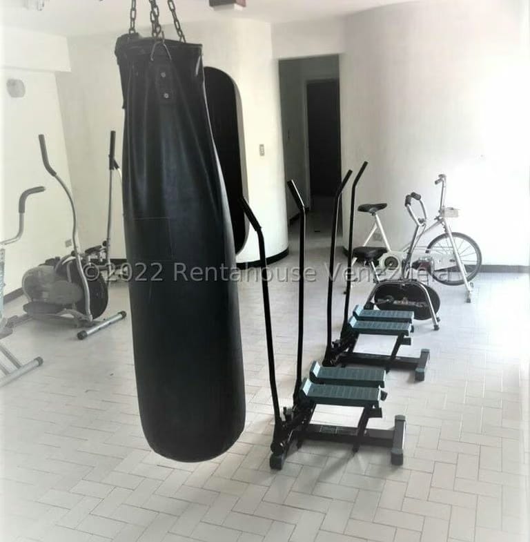 APARTAMENTO EN VENTA-CECILIA GUTIERREZ - 7