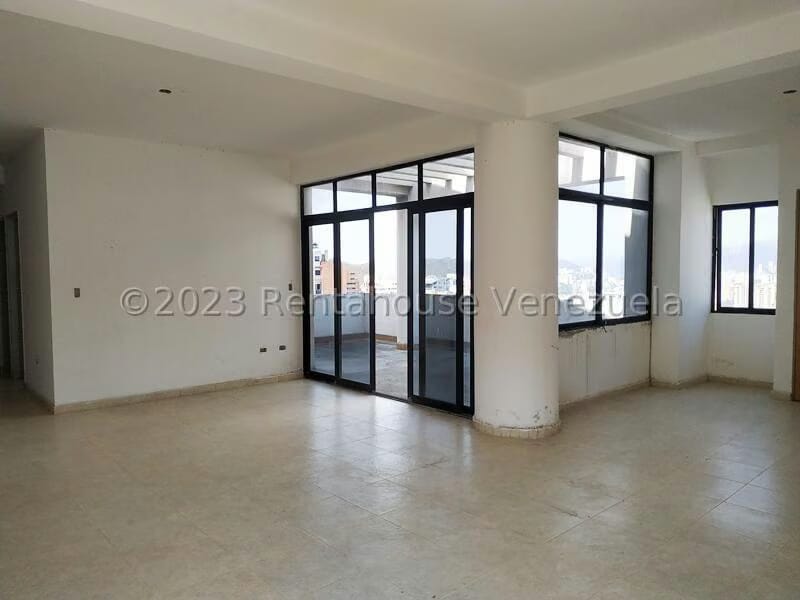 Apartamento (1 Nivel) en Venta en La Trigaleña, Carabobo - 11