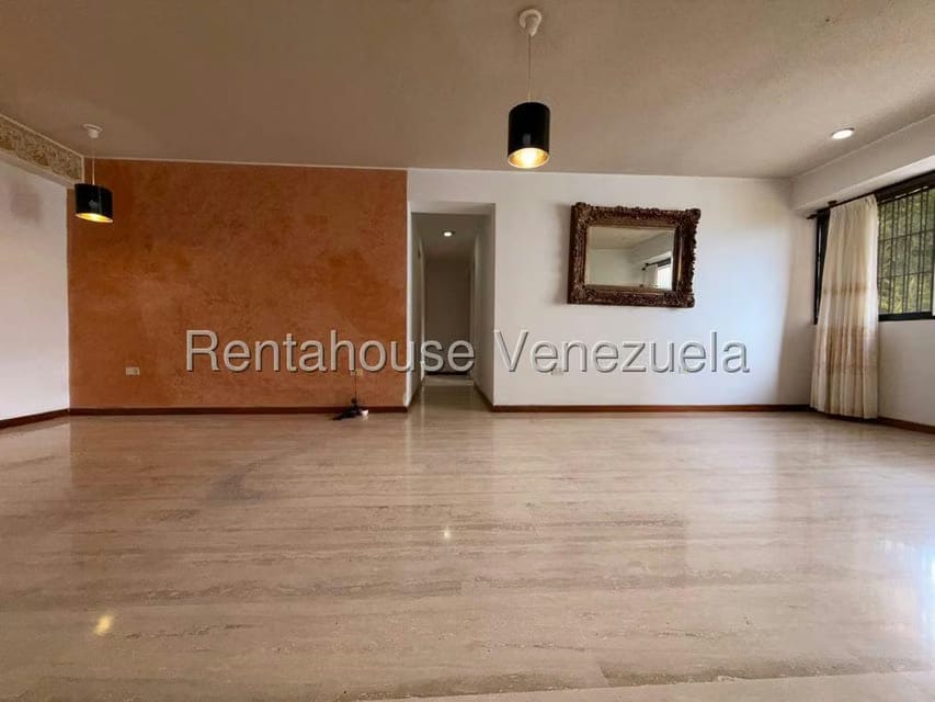 Apartamento (1 Nivel) en Venta en Guaicay, Distrito Metropolitano - 15
