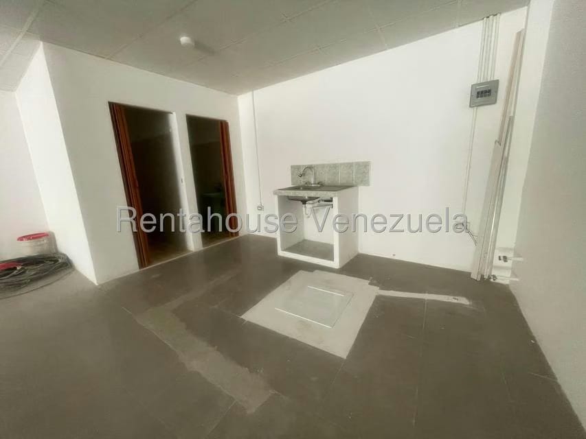 Comercial (Local Comercial) en Venta en Punto Fijo, Falcon - 23