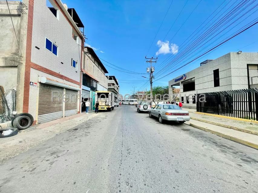 Comercial (Local Comercial) en Venta en Punto Fijo, Falcon - 27