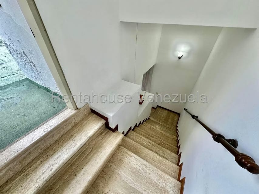 Apartamento (Penthouse) en Venta en La Lagunita Country Club, Distrito Metropolitano - 23