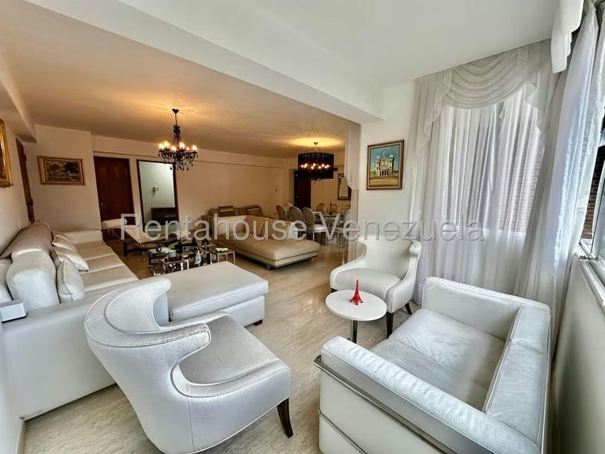 Apartamento (Penthouse) en Venta en La Lagunita Country Club, Distrito Metropolitano - 7