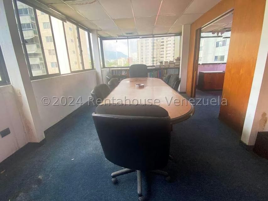 Comercial (Oficina) en Alquiler en Las Delicias de Sabana Grande, Distrito Metropolitano - 18