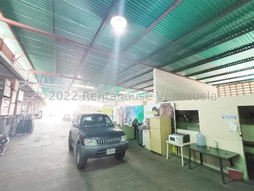 Comercial (Galpon - Deposito) en Venta en Zona Industrial 2, Lara - 29