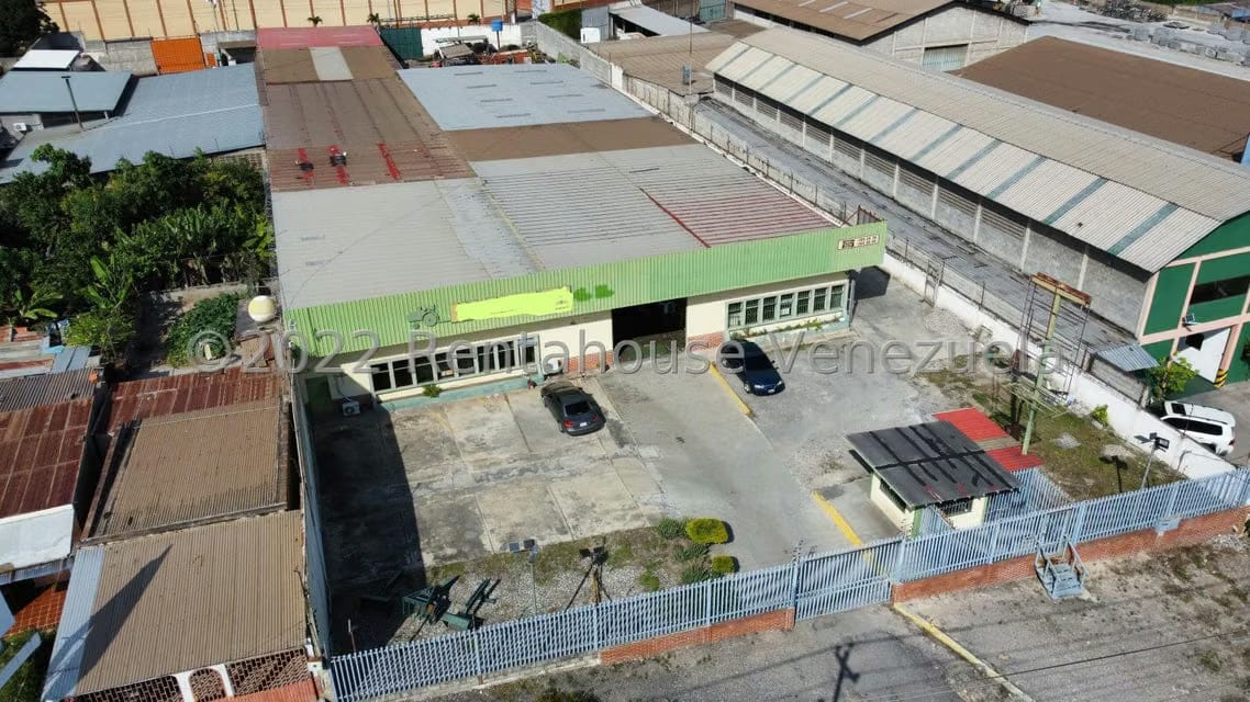 Comercial (Galpon - Deposito) en Venta en Zona Industrial 2, Lara - 4
