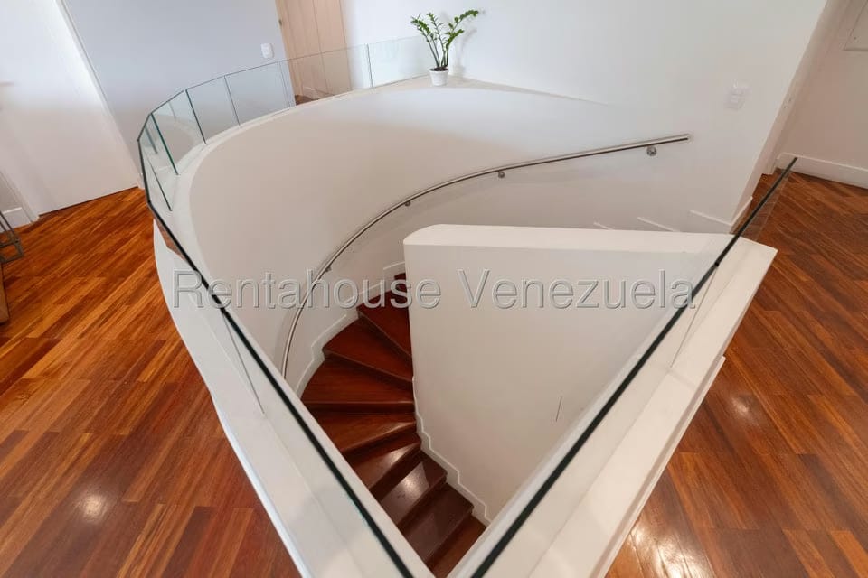 Apartamento (Duplex) en Venta en Altamira, Distrito Metropolitano - 28