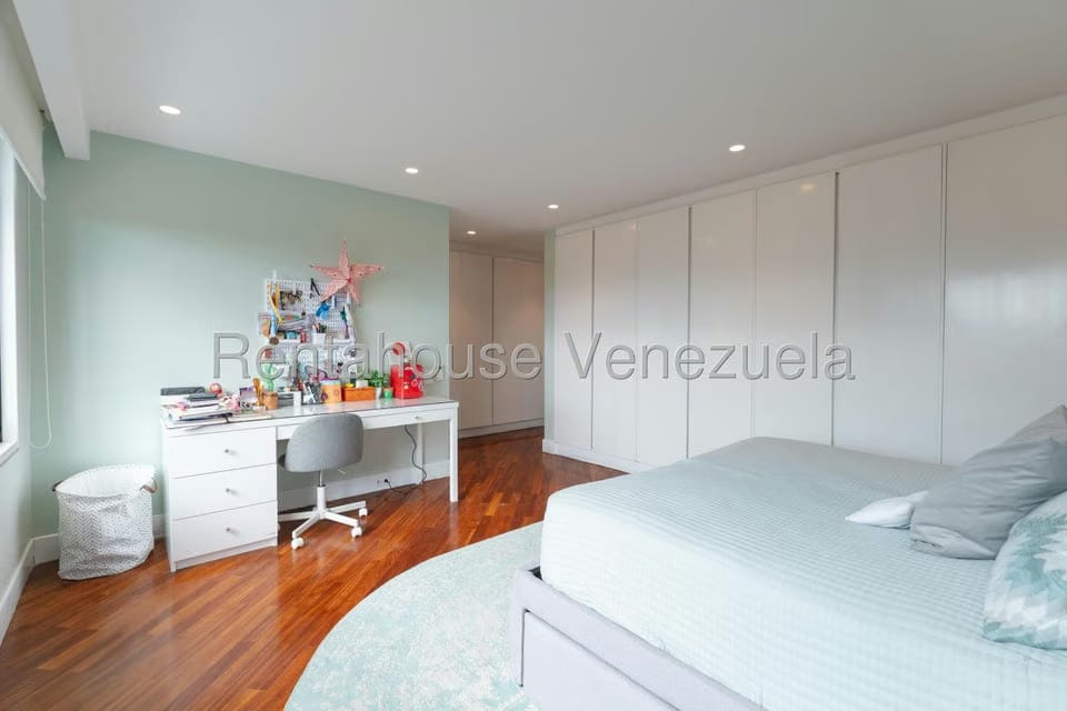 Apartamento (Duplex) en Venta en Altamira, Distrito Metropolitano - 42