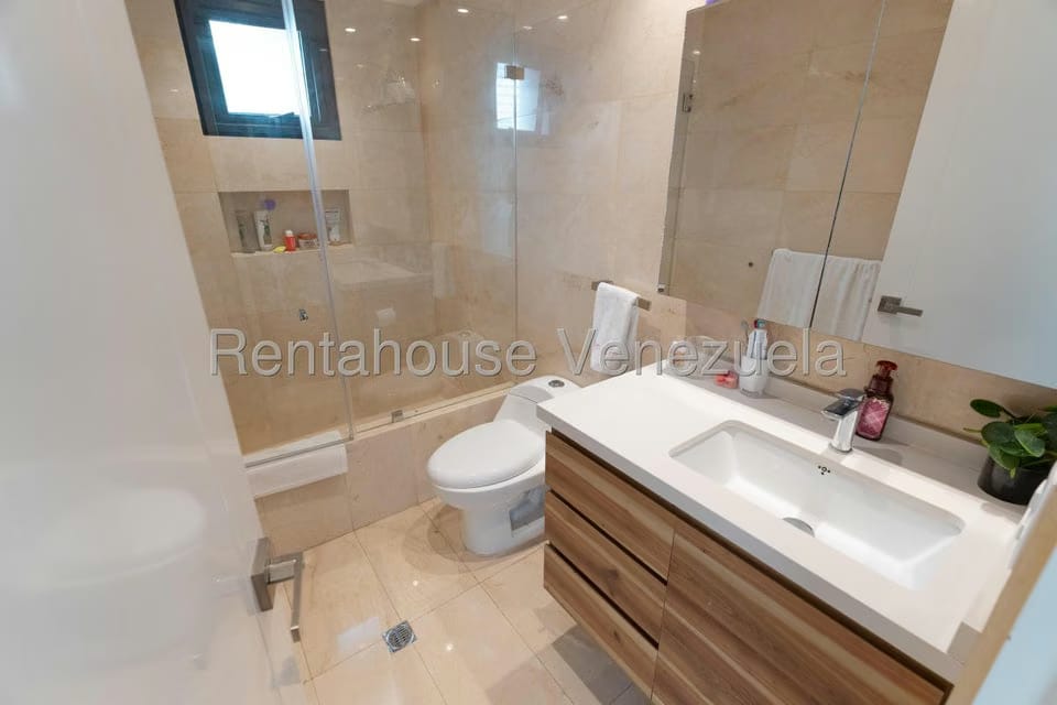 Apartamento (Duplex) en Venta en Altamira, Distrito Metropolitano - 43