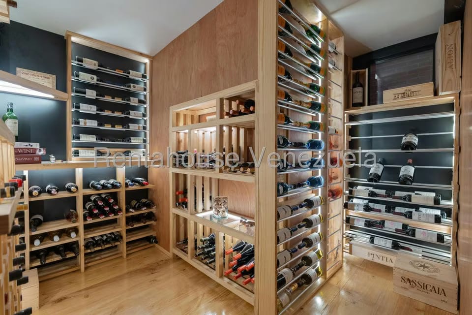 Apartamento (Duplex) en Venta en Altamira, Distrito Metropolitano - 61